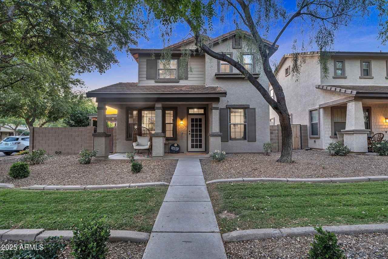 3678 E Yeager Ct - Photo 3 of 46