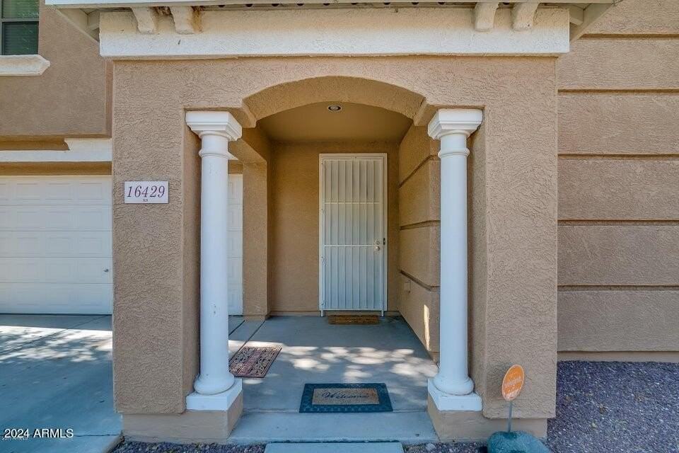 16429 W Remuda Dr - Photo 4 of 41