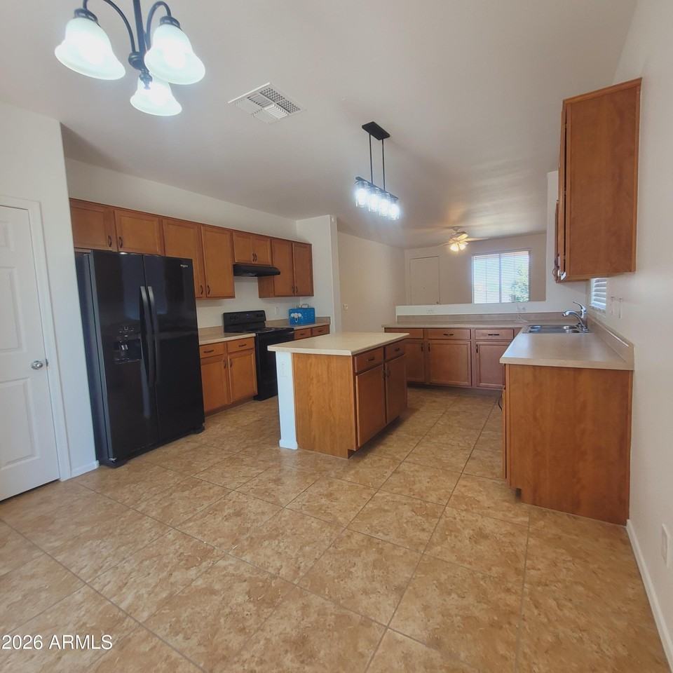23204 N 175th Ln - Photo 6 of 18