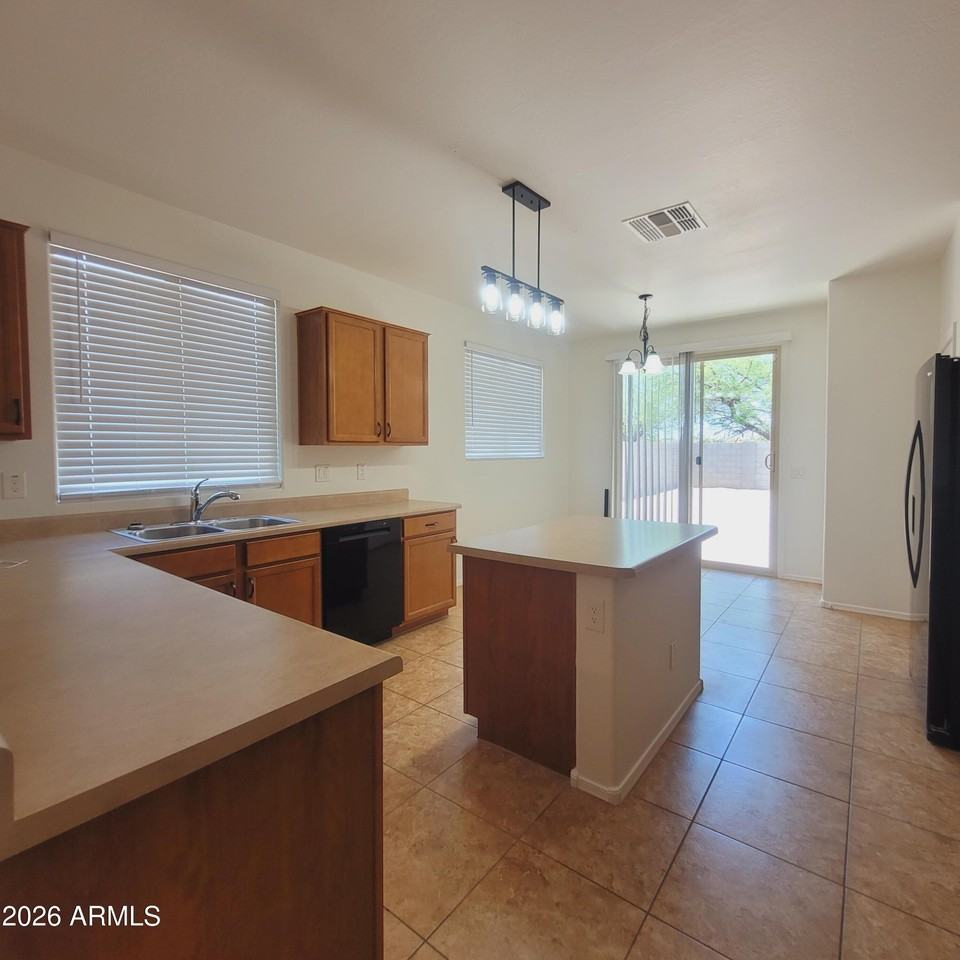 23204 N 175th Ln - Photo 7 of 18