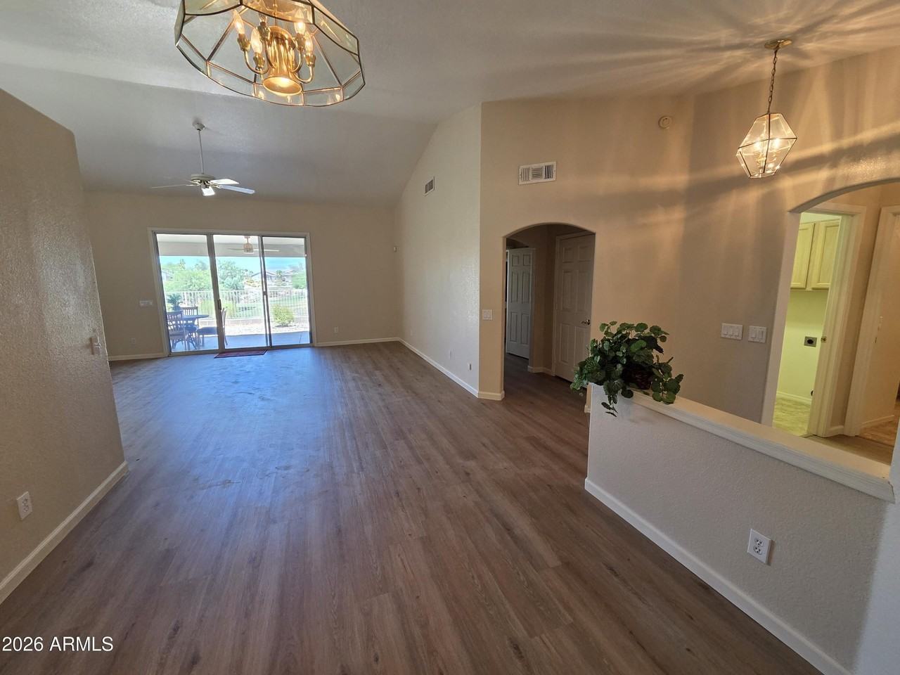 11548 W Pronghorn Ct - Photo 7 of 43