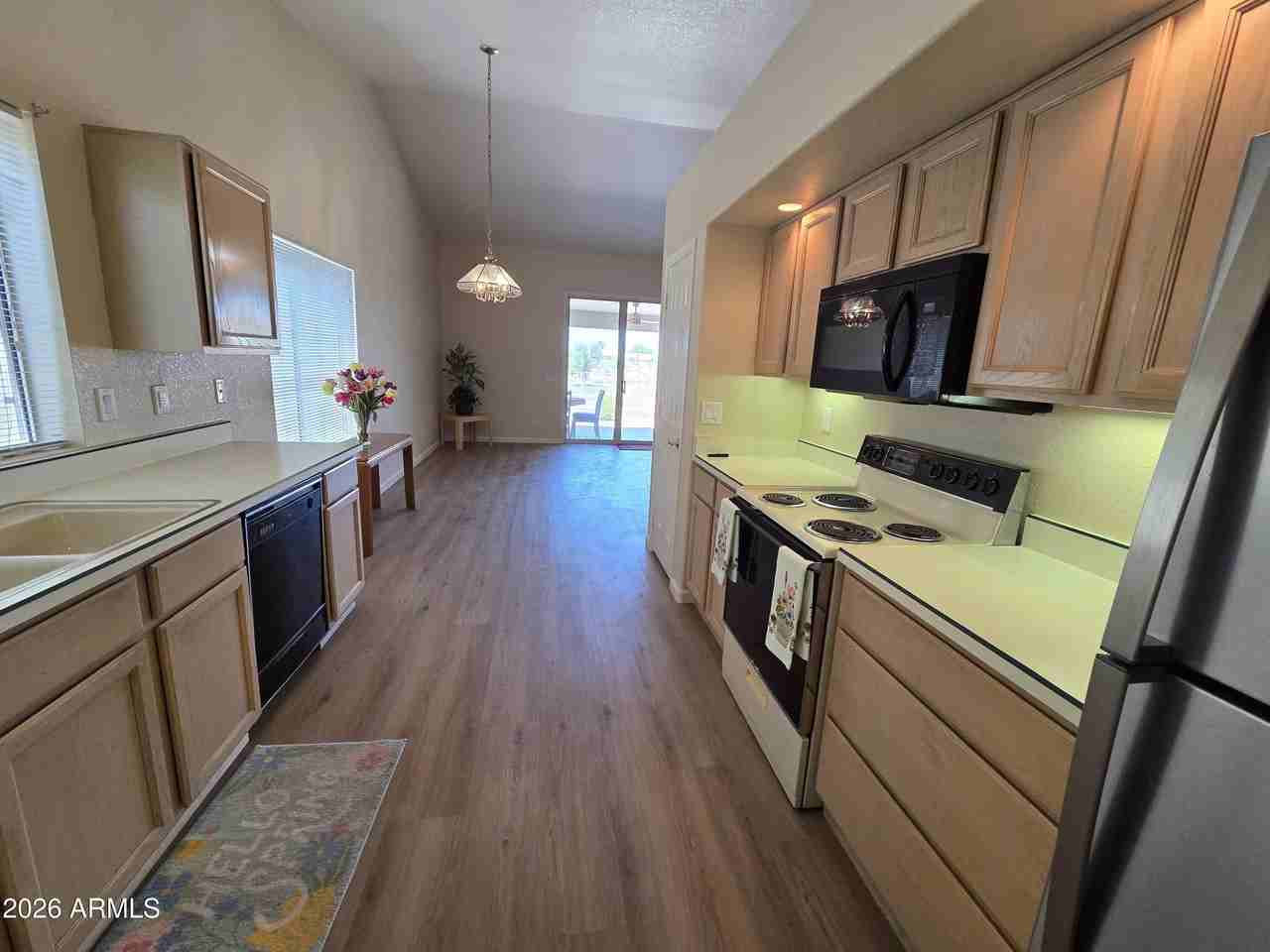 11548 W Pronghorn Ct - Photo 4 of 25