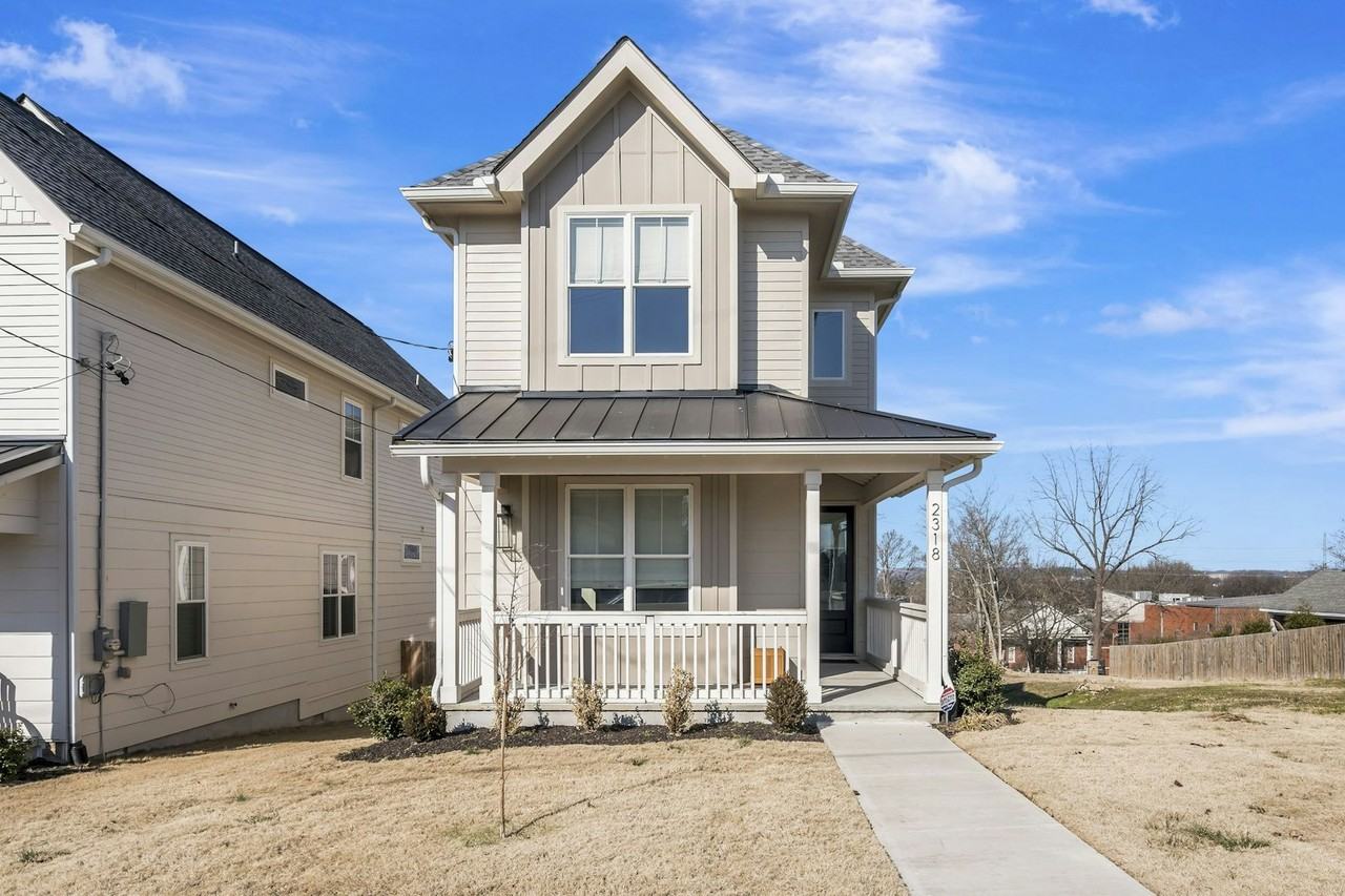 2318 Batavia Street - Photo 2 of 37