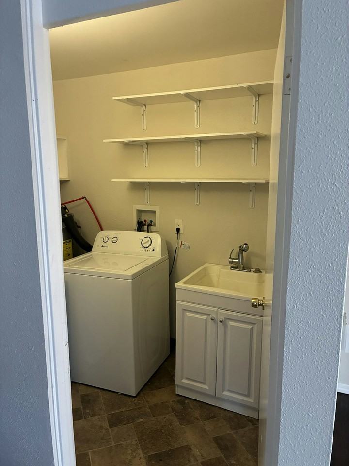 13360 Southwest Farmington Road - Photo 4 of 23