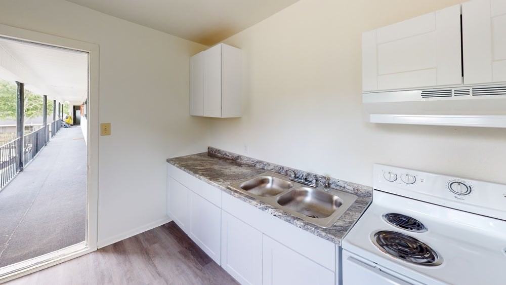 1418 Lynn Street, Unit 6 - Photo 2 of 6