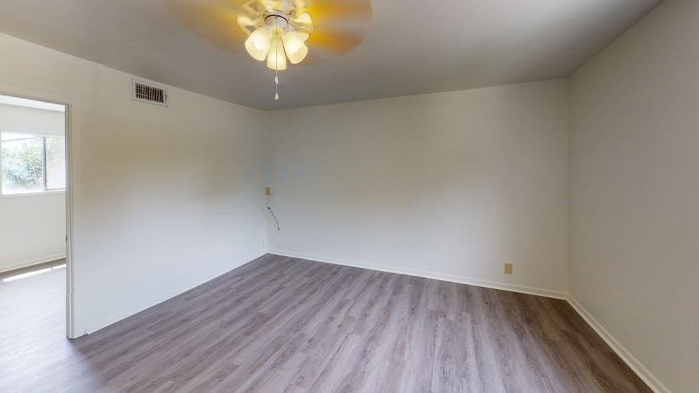 1418 Lynn Street, Unit 6 - Photo 3 of 6