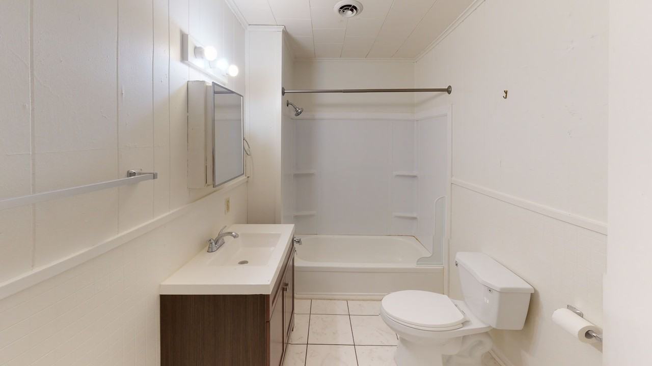 1418 Lynn Street, Unit 6 - Photo 4 of 6