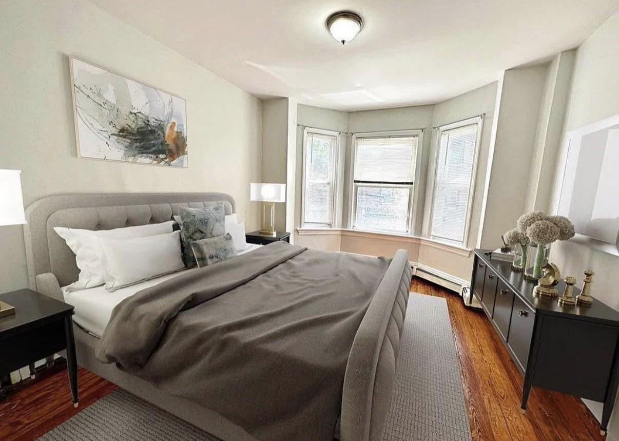 110 Everett St #2 - Photo 4 of 11