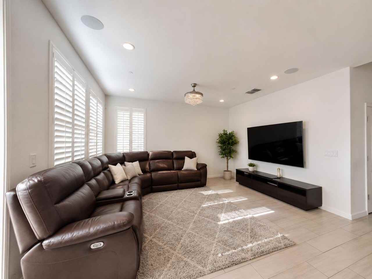 1058 Sagittaria Cir - Photo 4 of 15