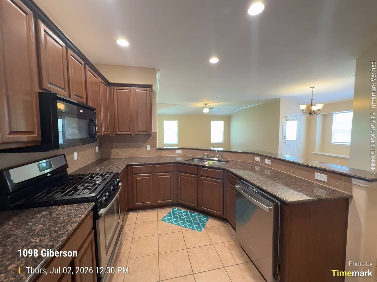 1098 Giberson Way #1