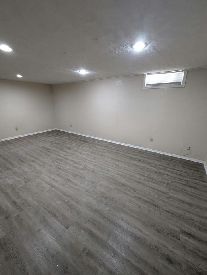 121 N 36th St, Unit 3 - Photo 3 of 8