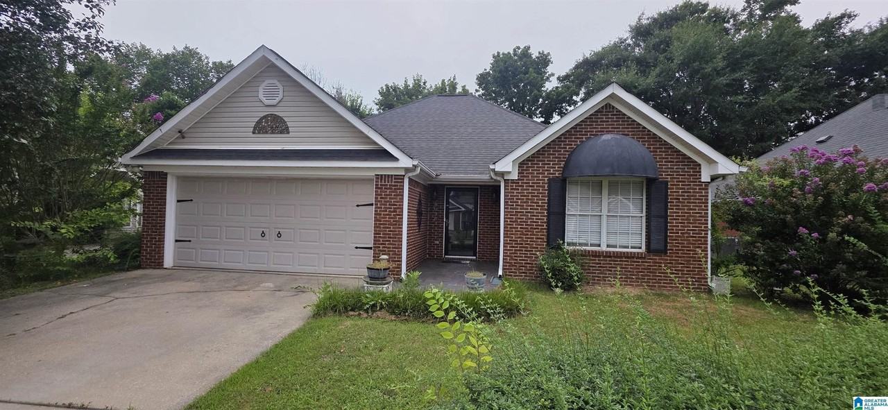 8012 Rockhampton Cir - Photo 3 of 44