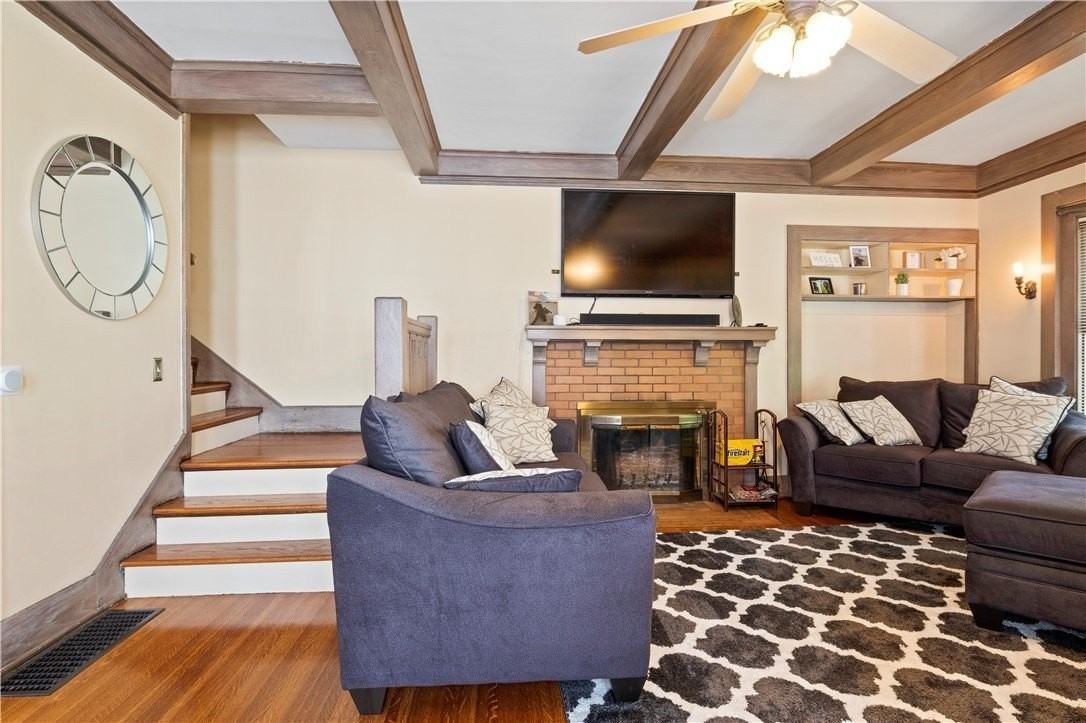 18 Calumet St - Photo 5 of 37