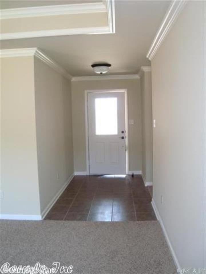 408 Hill Creek Dr - Photo 2 of 17