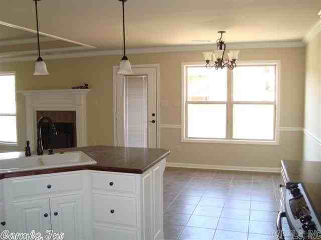 408 Hill Creek Dr - Photo 5 of 17