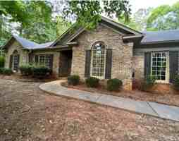 featured image of 585 Cecily Dr