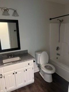 48 Wheatfield Dr - Photo 6 of 14