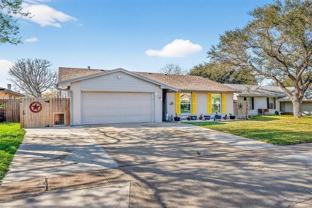 1749 Dawn Breeze Dr - Photo 1 of 1