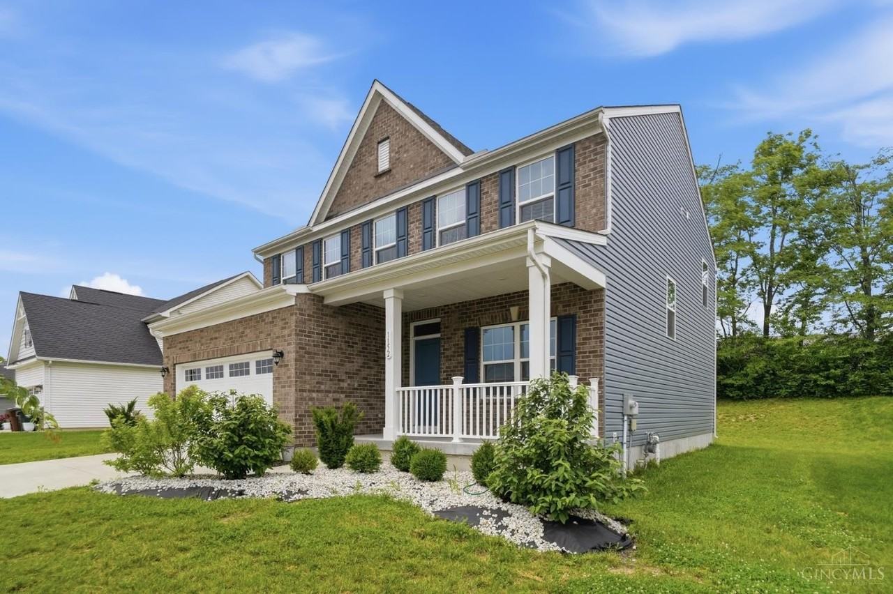 1152 Autumn Ridge Dr - Photo 3 of 50