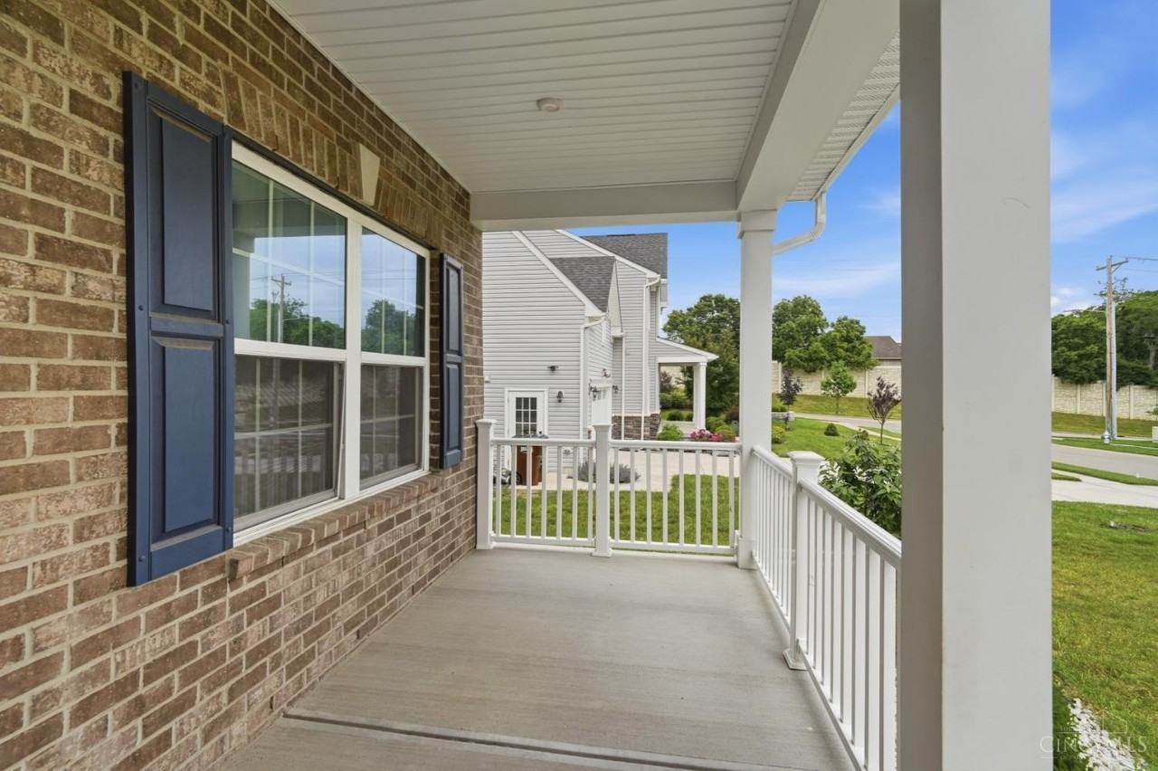 1152 Autumn Ridge Dr - Photo 5 of 50