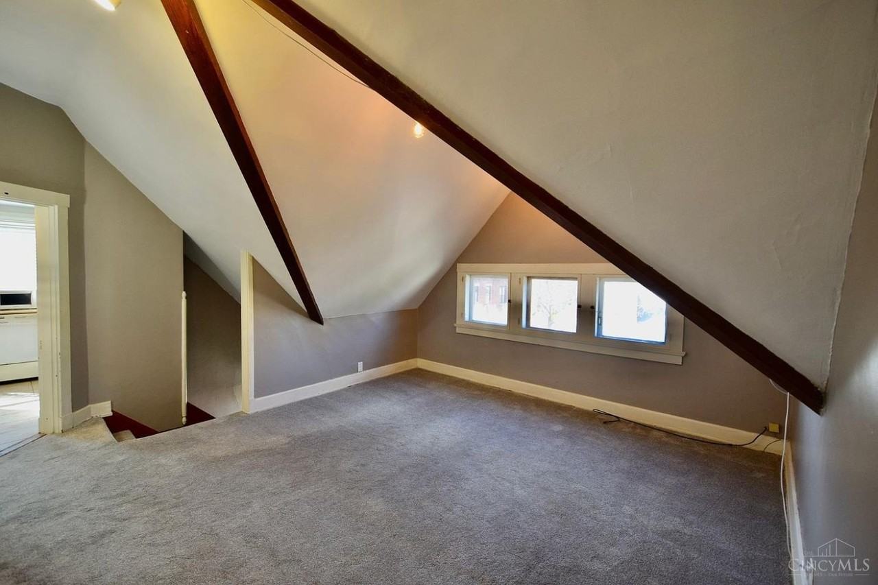 2431 Ingleside Ave #3 - Photo 6 of 16