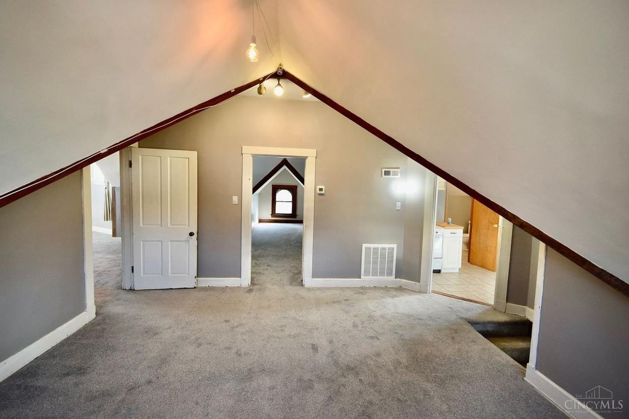 2431 Ingleside Ave #3 - Photo 7 of 16