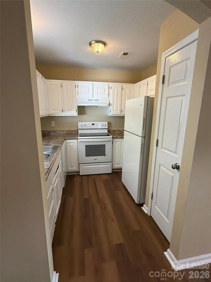 9329 Kendall Dr - Photo 7 of 13