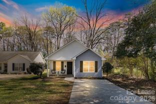 913 Tennyson Dr - Photo 1 of 1