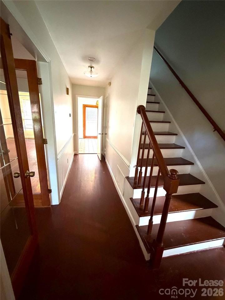5016 Vescova Ct - Photo 2 of 18