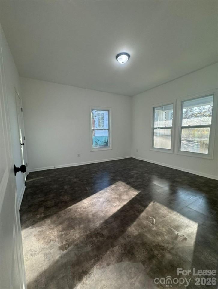 201 S Market St - Photo 3 of 8