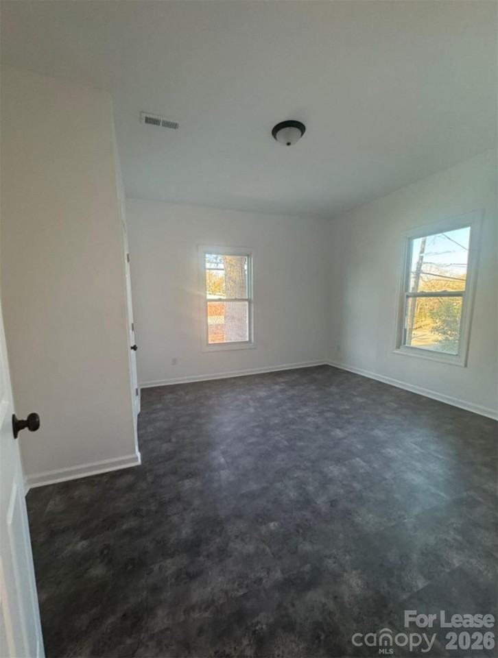 201 S Market St - Photo 6 of 8