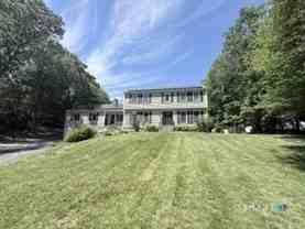 12 Melanie Ln - Photo 1 of 1