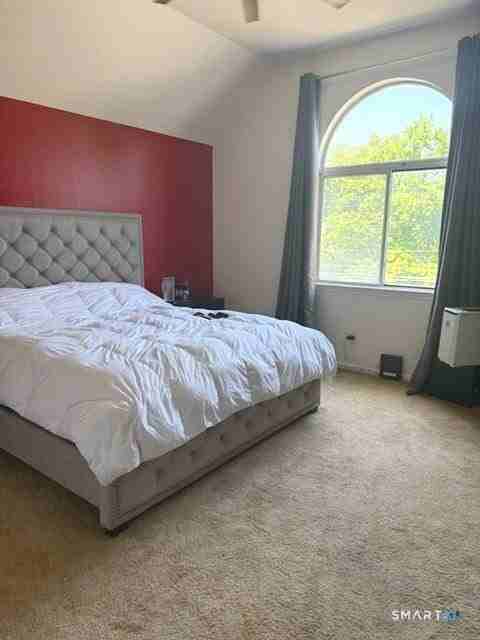 158 Seaside Ave #C - Photo 5 of 10