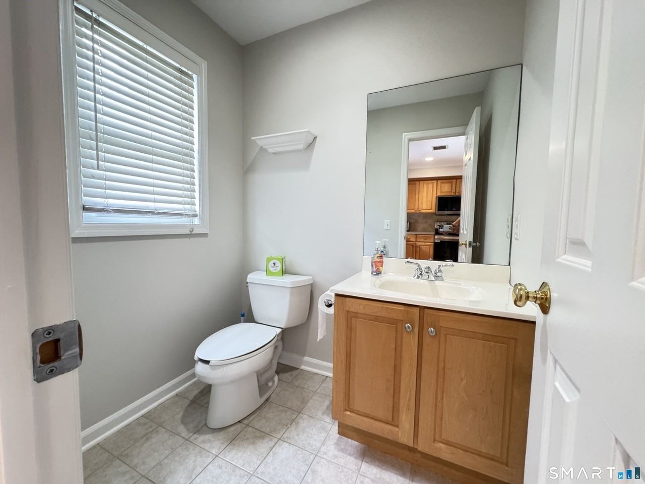 17 Glenwood Ave #A - Photo 6 of 24