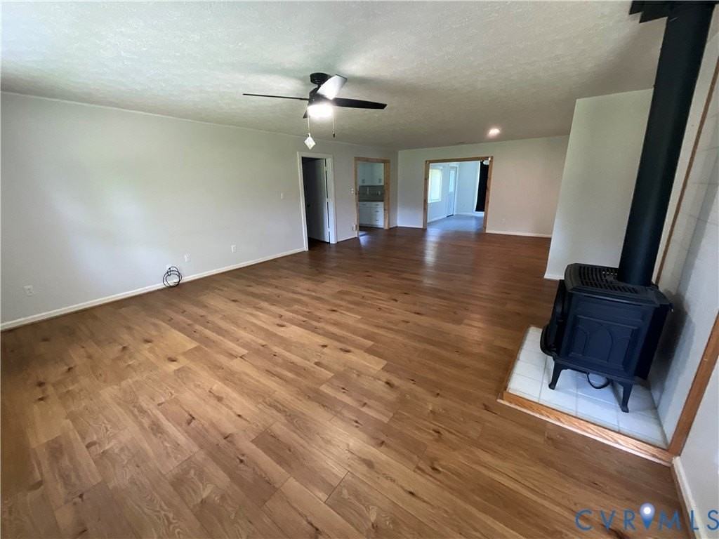 17220 Royalton Rd - Photo 3 of 15
