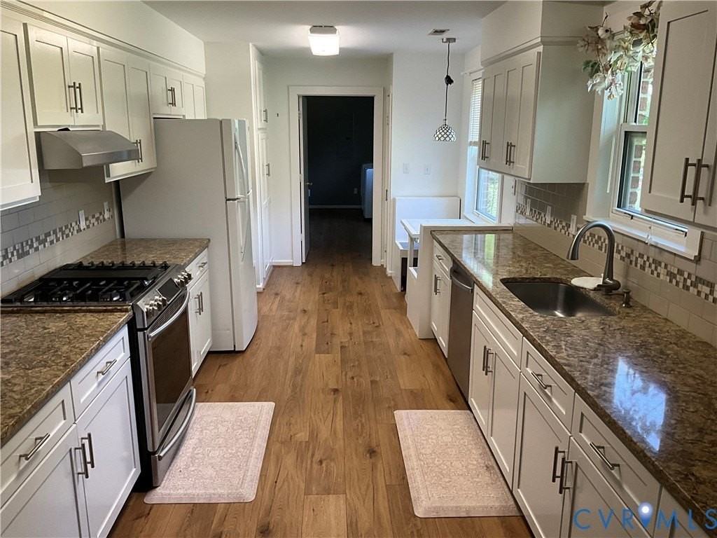 17220 Royalton Rd - Photo 6 of 15