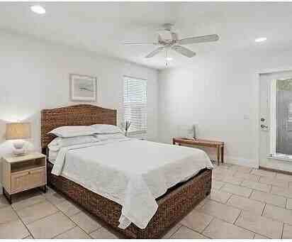 8631 Marlin Pl - Photo 3 of 11