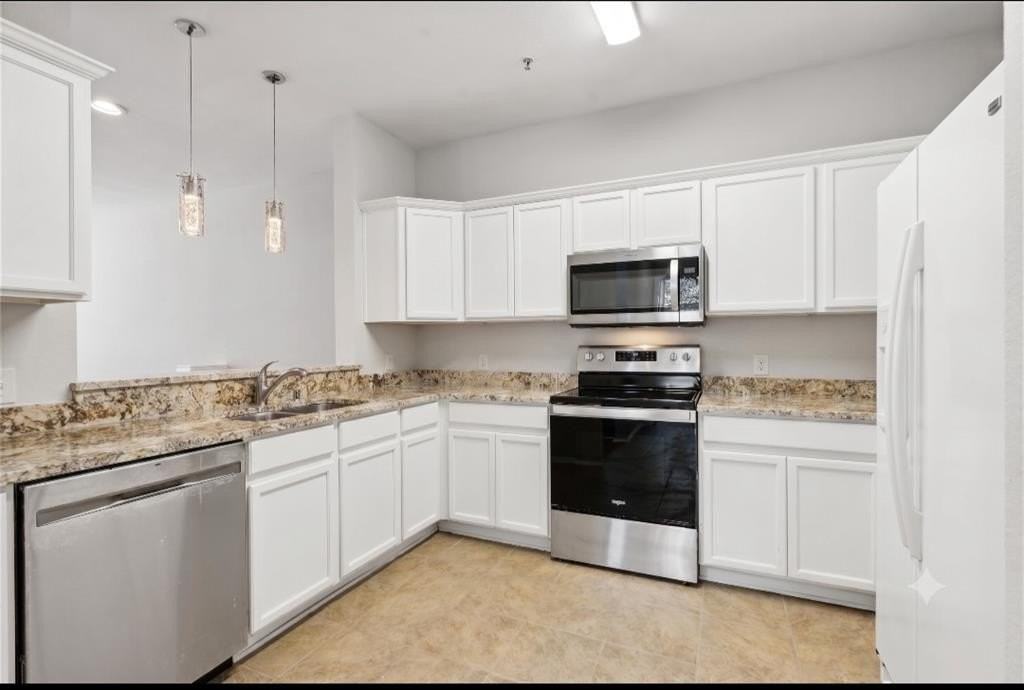 2316 Stoneleigh Pl - Photo 6 of 21