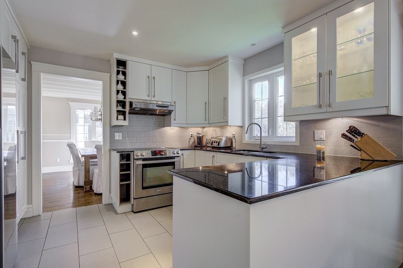 100 Rue Du Blainvillier - Photo 6 of 47