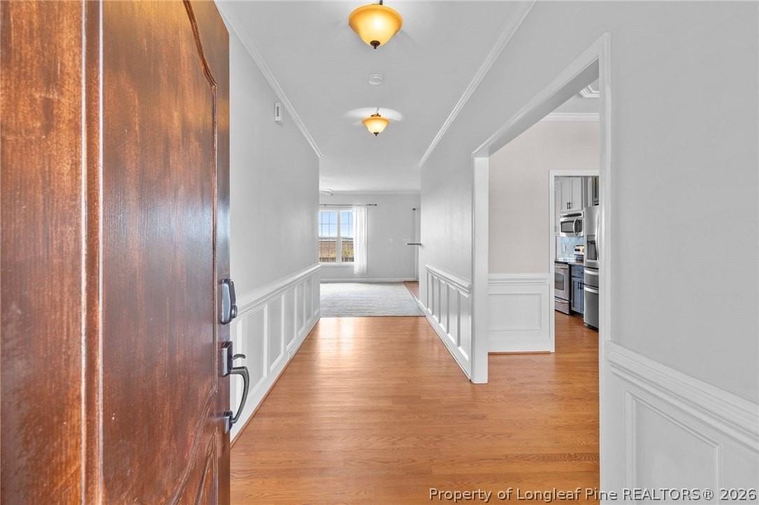 720 Camwheel Dr - Photo 4 of 45