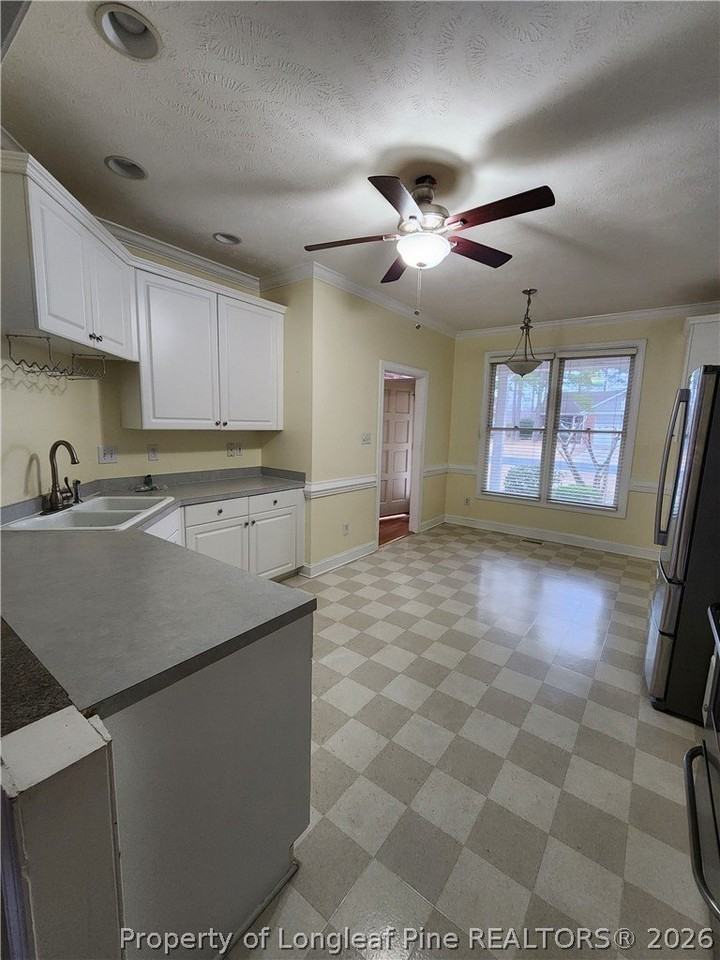 3120 Metthame Dr - Photo 5 of 8