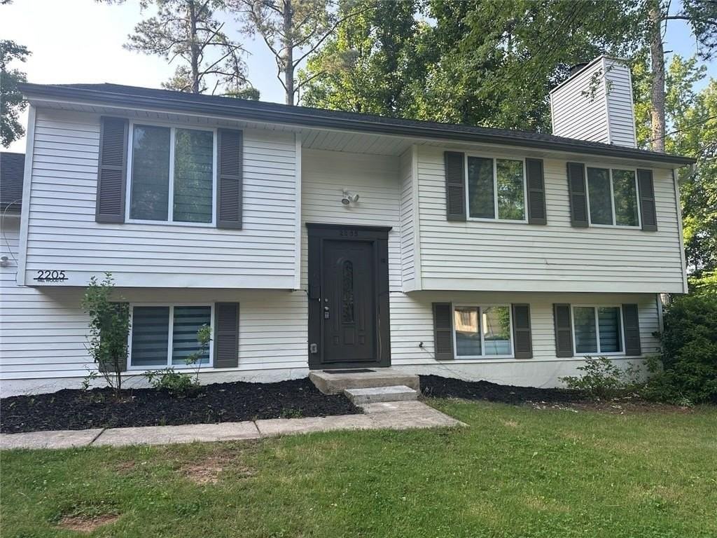 2205 Mill Wood Ct - Photo 3 of 50