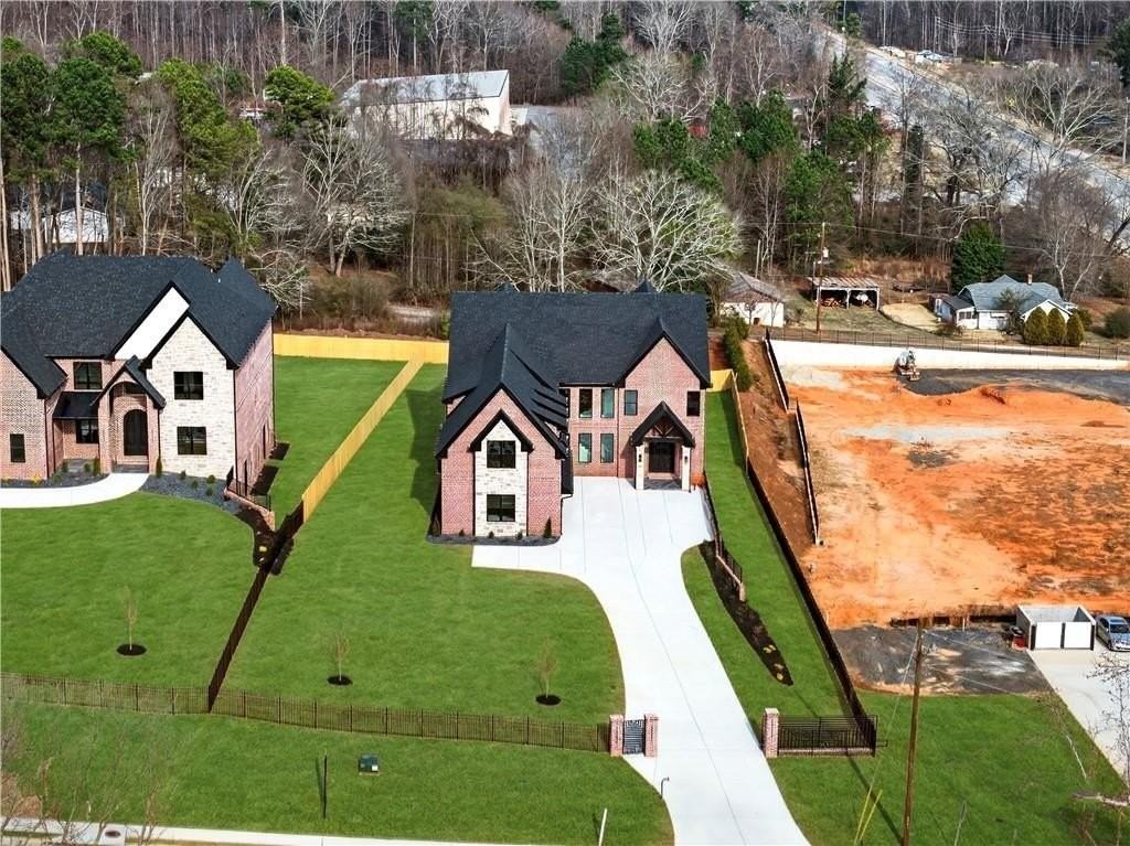 403 Thunder Rd - Photo 5 of 50