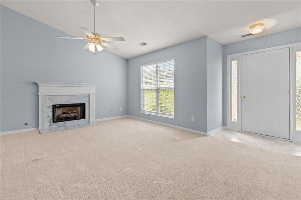 2510 Fort Daniels Dr - Photo 5 of 31