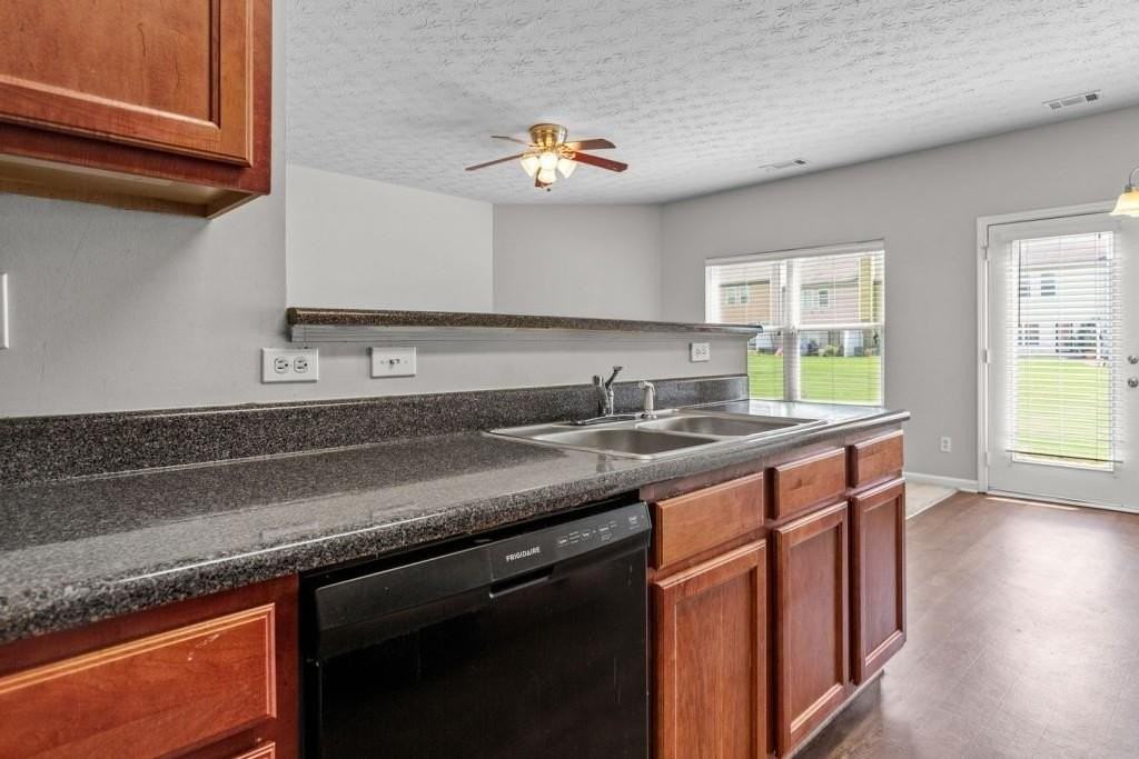 45 Providence Oak Ct - Photo 6 of 28