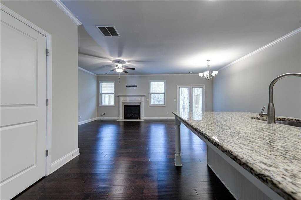 2039 Teagen Ct - Photo 3 of 18