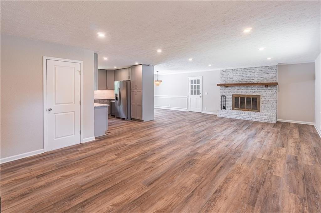 1115 Washington Ave - Photo 5 of 35