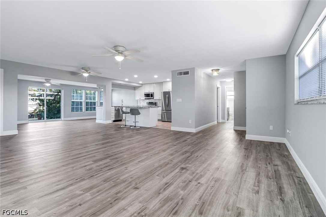 4312 S Bay Cir - Photo 2 of 18