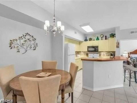 15645 Ocean Walk Cir #213 - Photo 3 of 16
