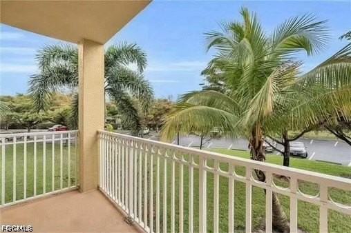 15645 Ocean Walk Cir #213 - Photo 4 of 16